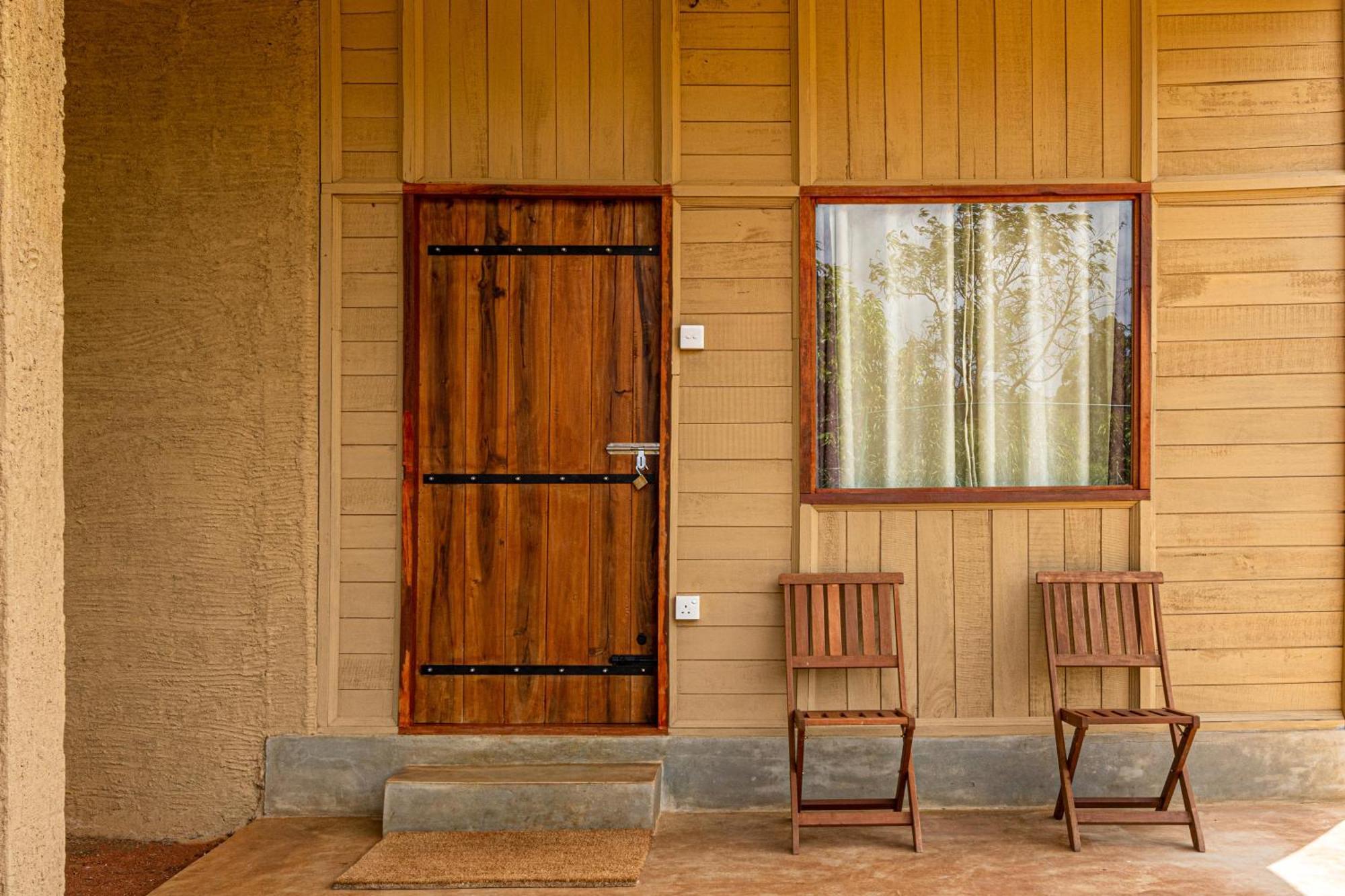Rock Shade Chalet- Lodge