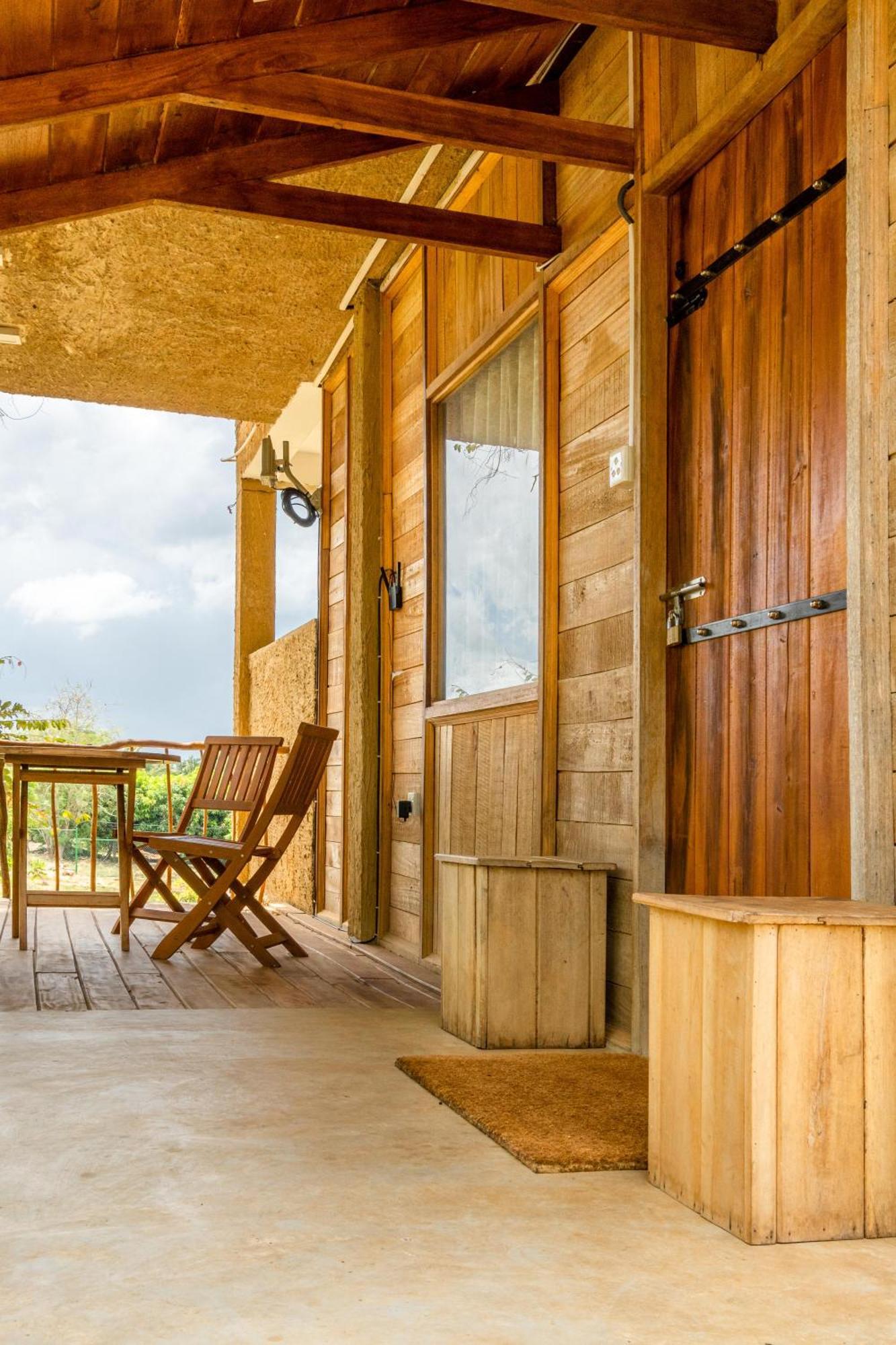 Rock Shade Chalet- Lodge *